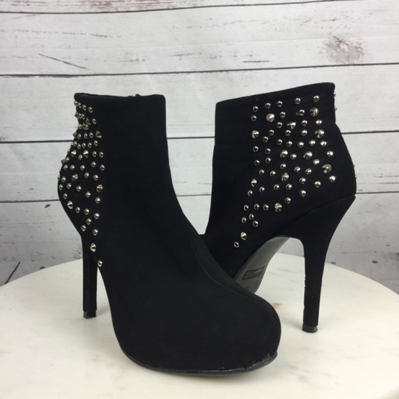 Shoes - *SALE* Black Studded Heel Booties